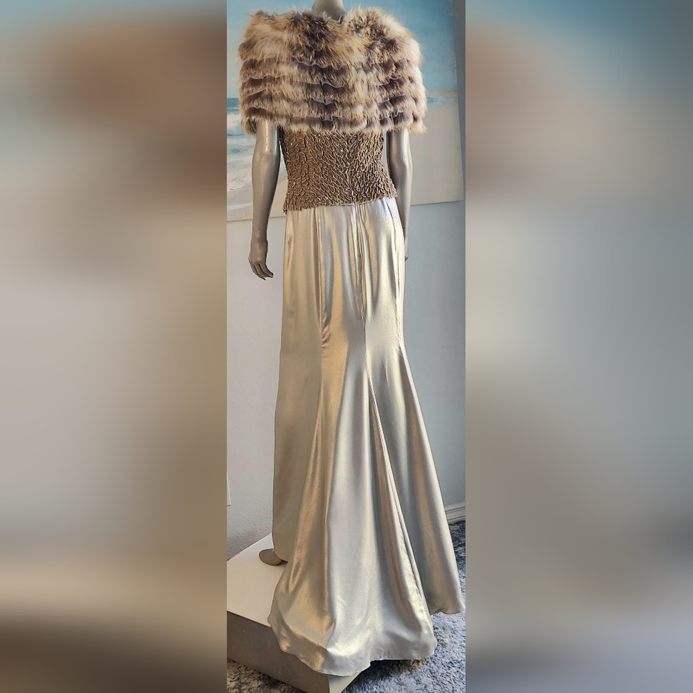 *$8,000 OSCAR DE LA RENTA SILK GLOWING BEAUTY GOLDEN BEAD RUNWAY GOWN US 10 - Picture 14 of 15